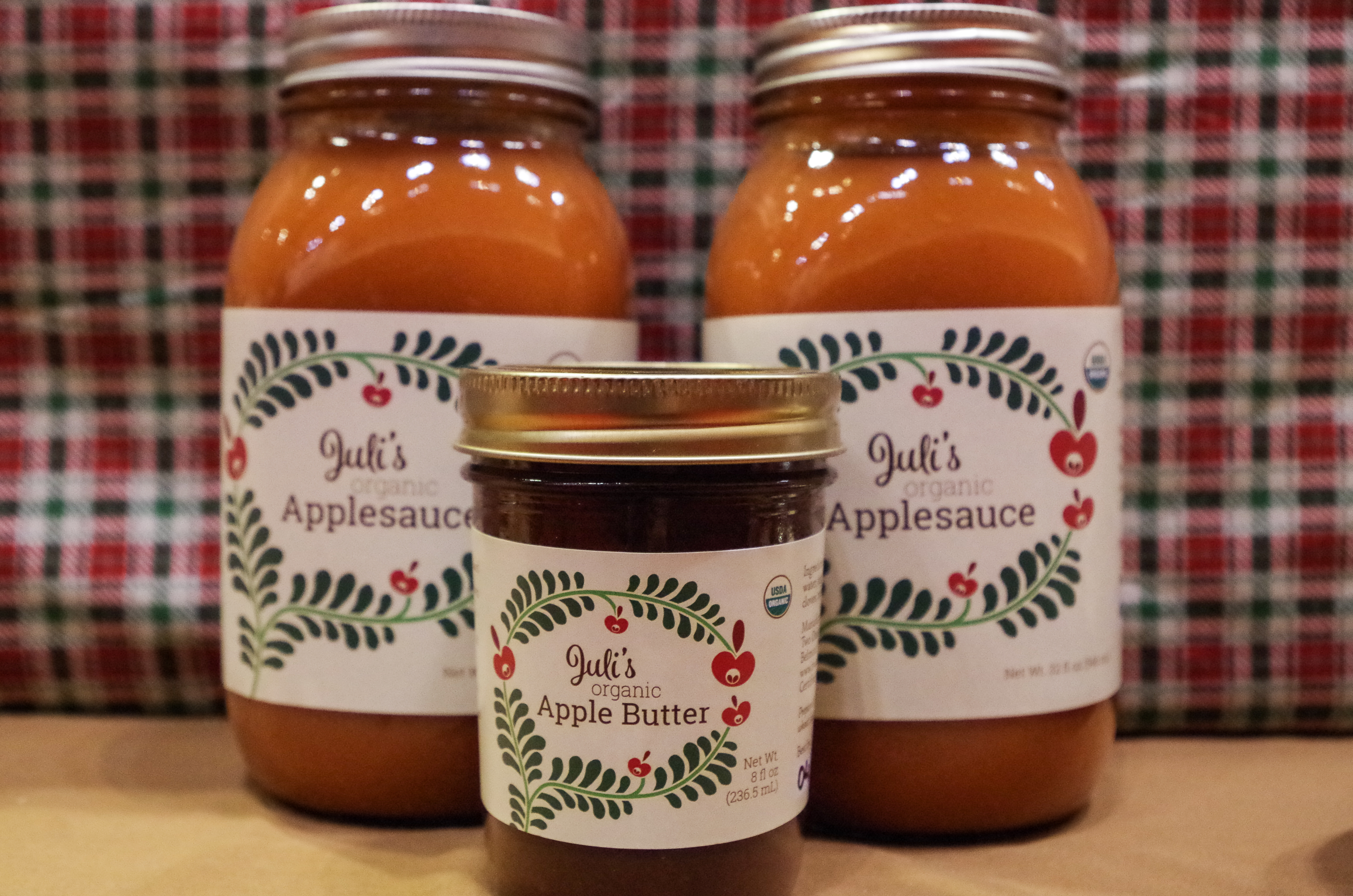 apple_butter_sauce_mcguire_indoor.jpg#asset:2673